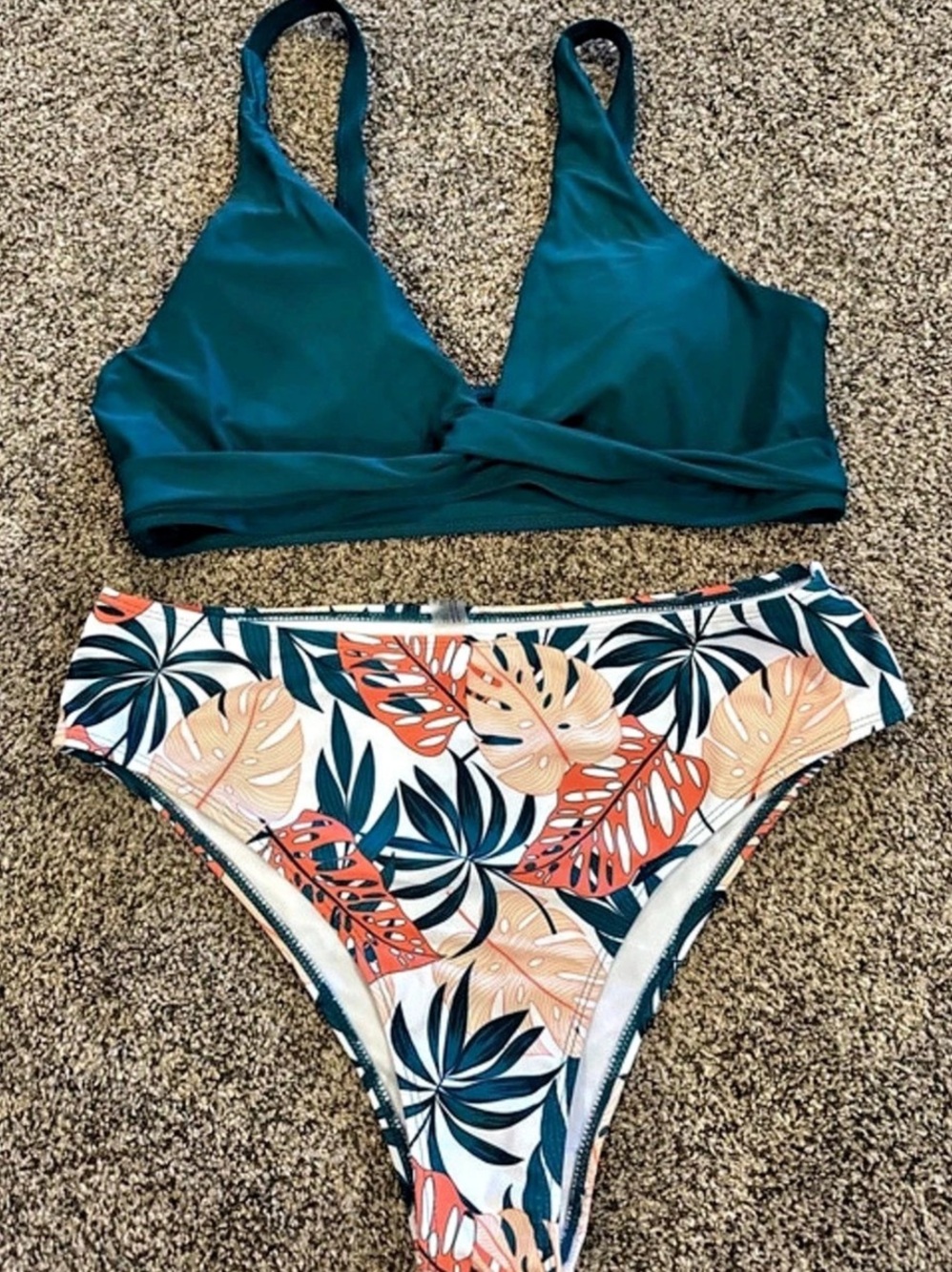 Floral Bikini Set in Green & White XL Like New